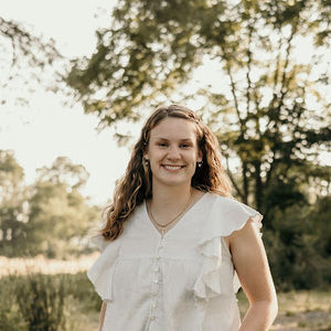 Meet your Posher, Hannah